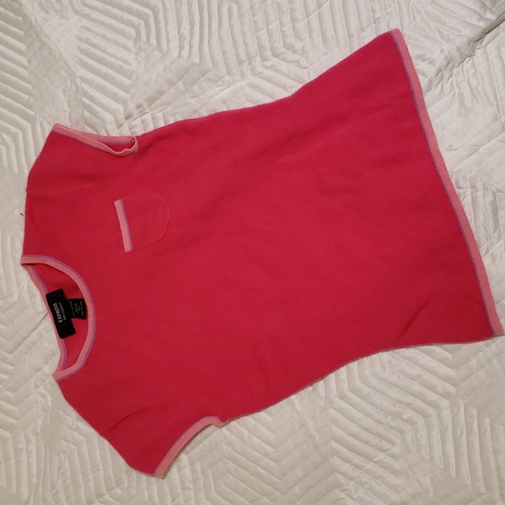100% Cashmere Express pink tee🤍